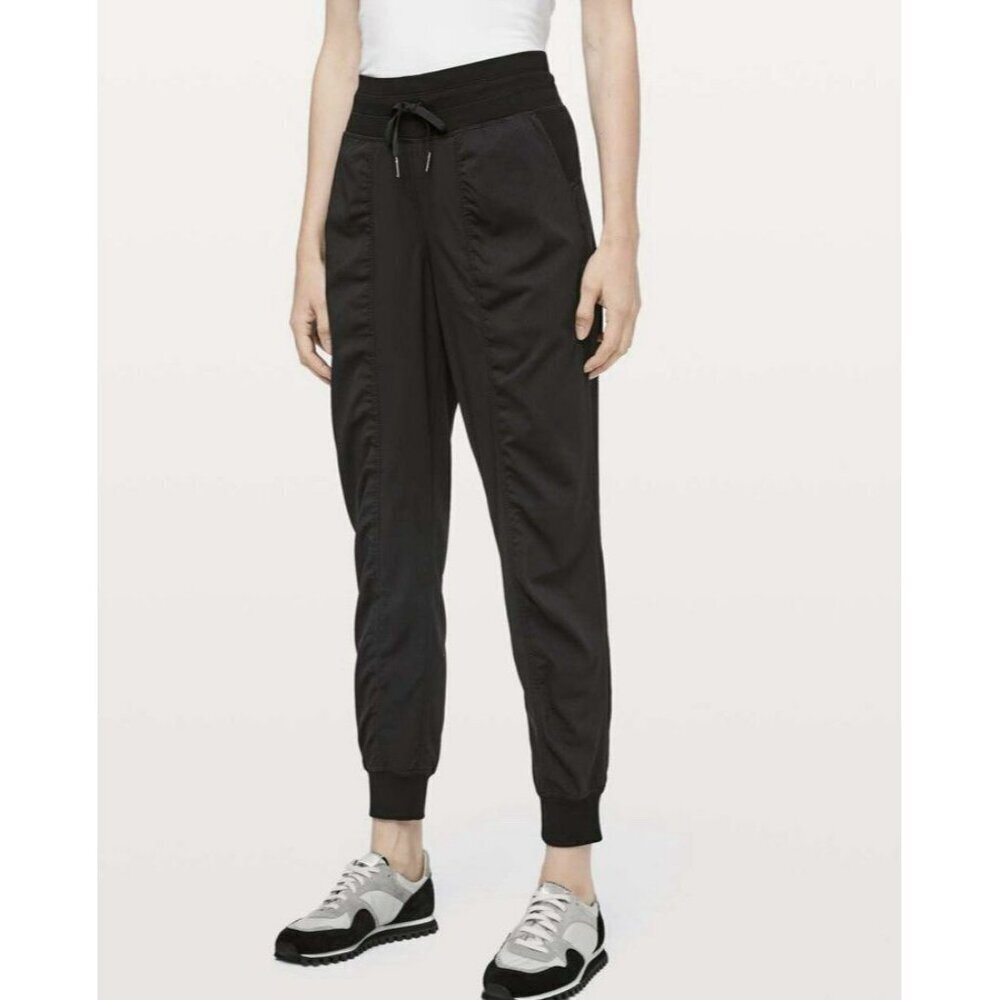 Lululemon Dance Studio Jogger *29" Black Sz 4 EUC